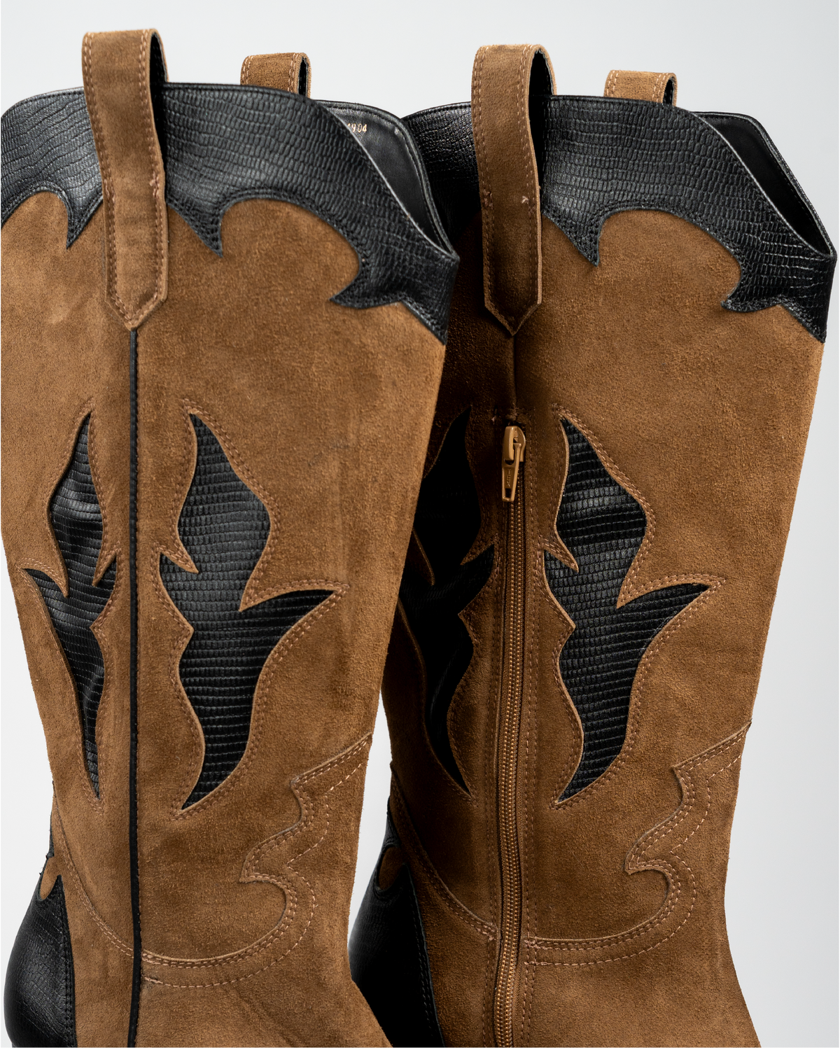 Cowgirl Bicolor
